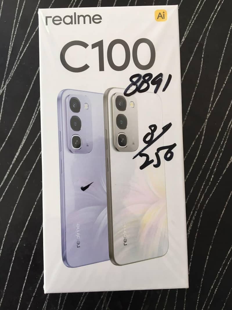 Realme C100 1