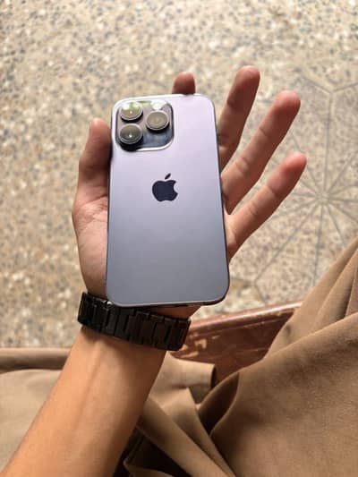 Apple iPhone 14 Pro