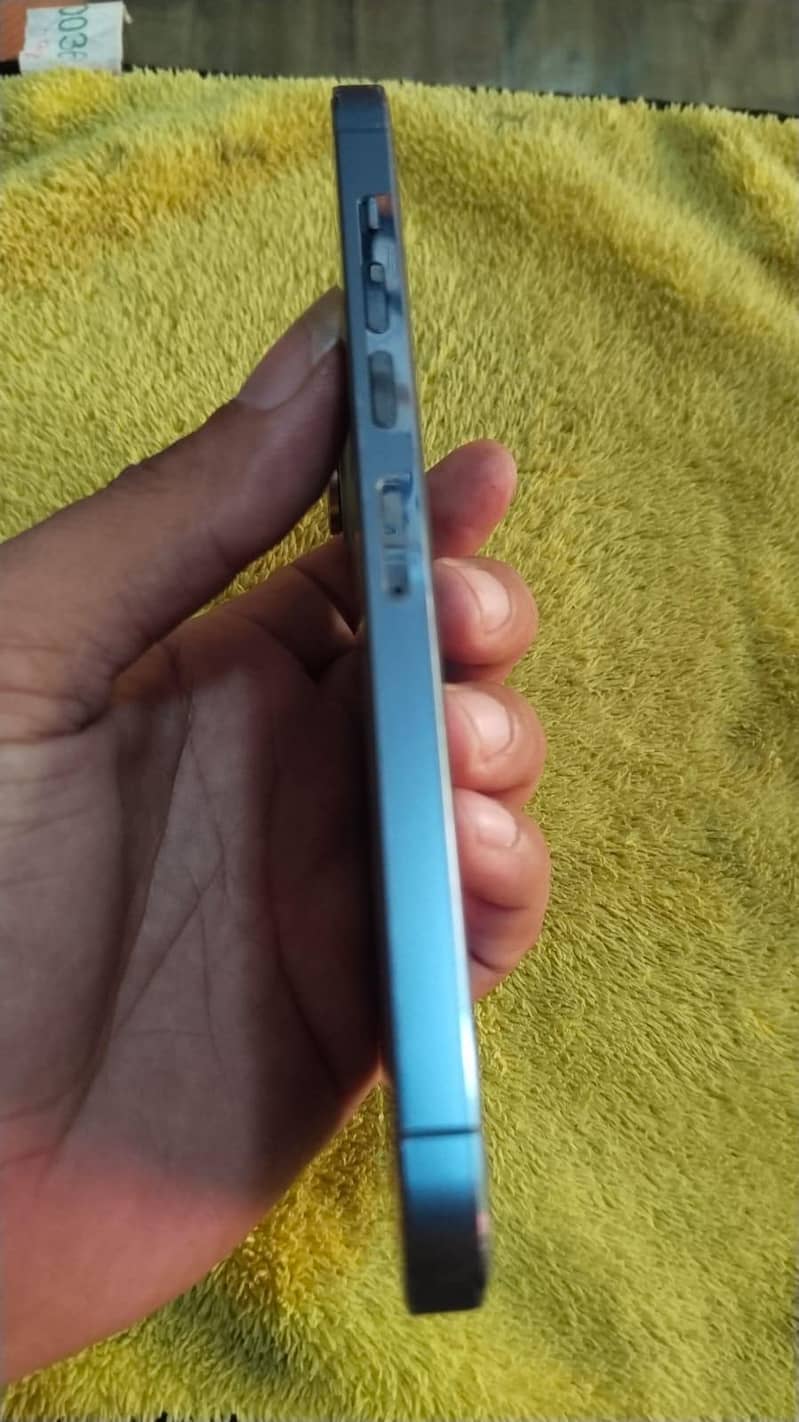 Apple iPhone 13 Pro Max 3