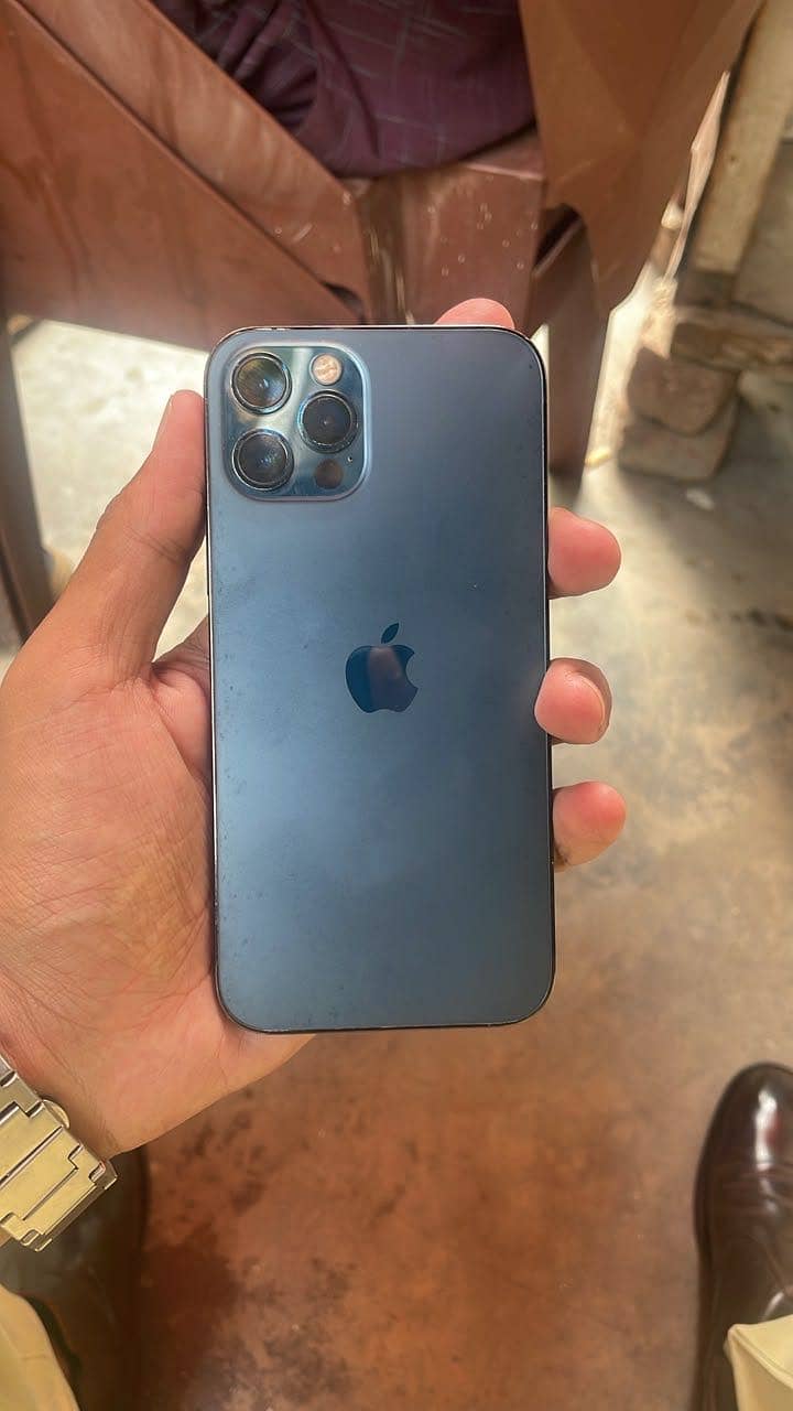 Apple iPhone 12 Pro 1