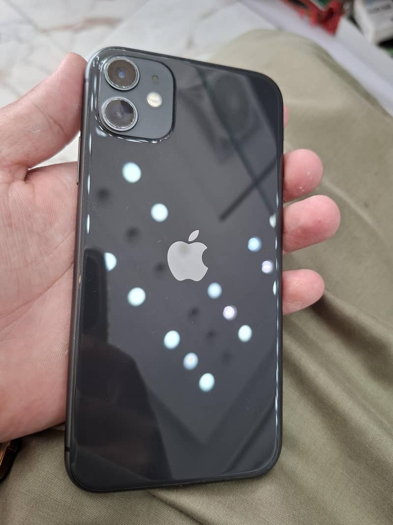 Apple iPhone 11 0