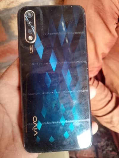 Vivo S1