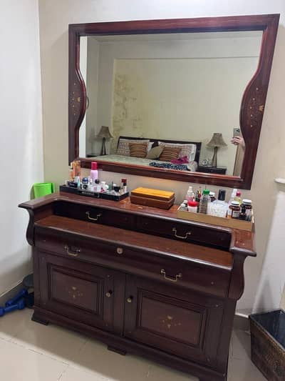 Pure sheesham wood dressing table