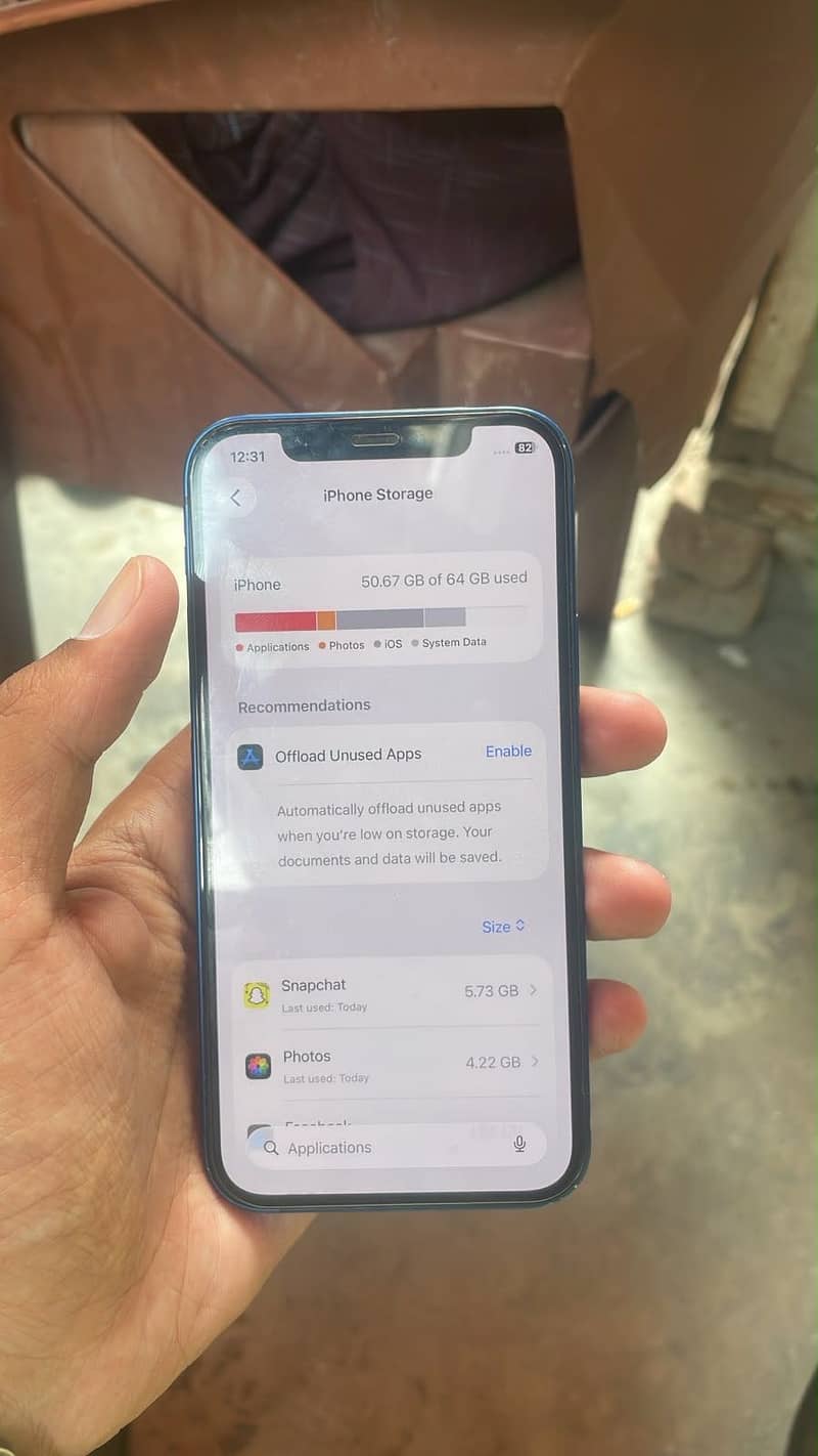 Apple iPhone 12 4