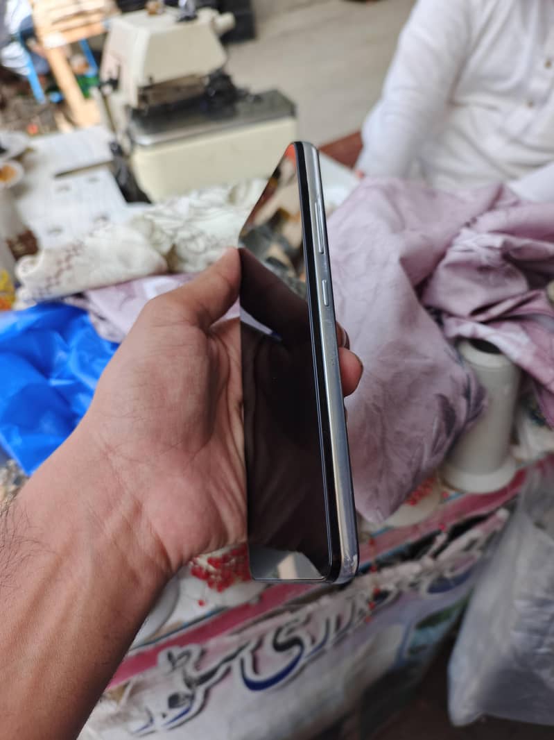 Samsung Mobile A32 2