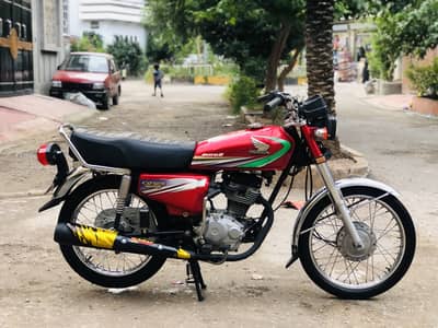 Honda CG-125 (Model 2014) Genuine Condition