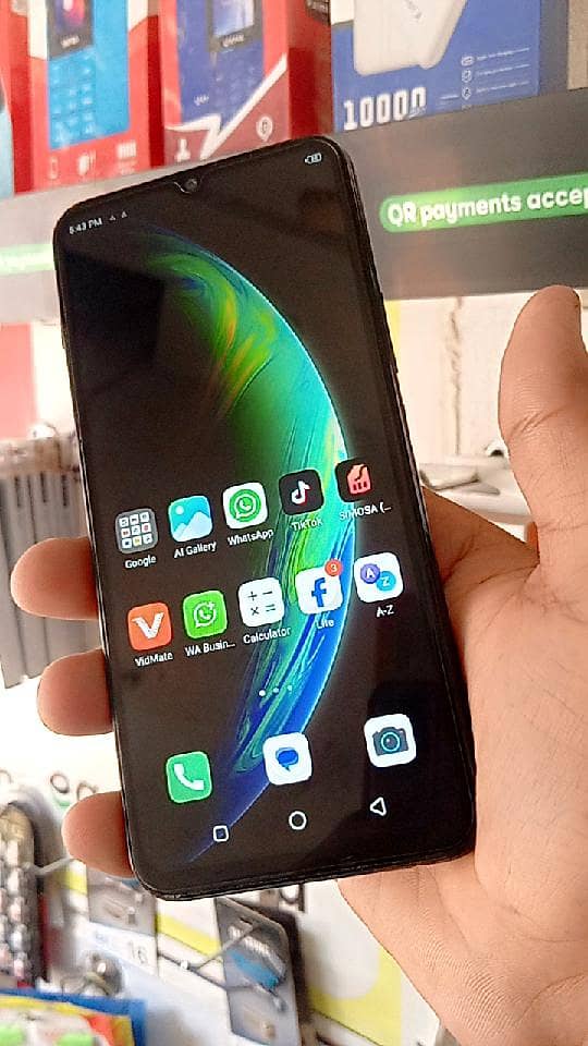 OPPO A76 3
