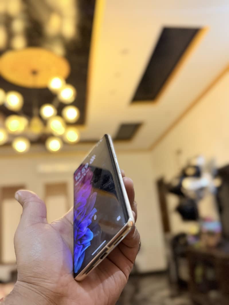 Google Pixel 7 Pro 6