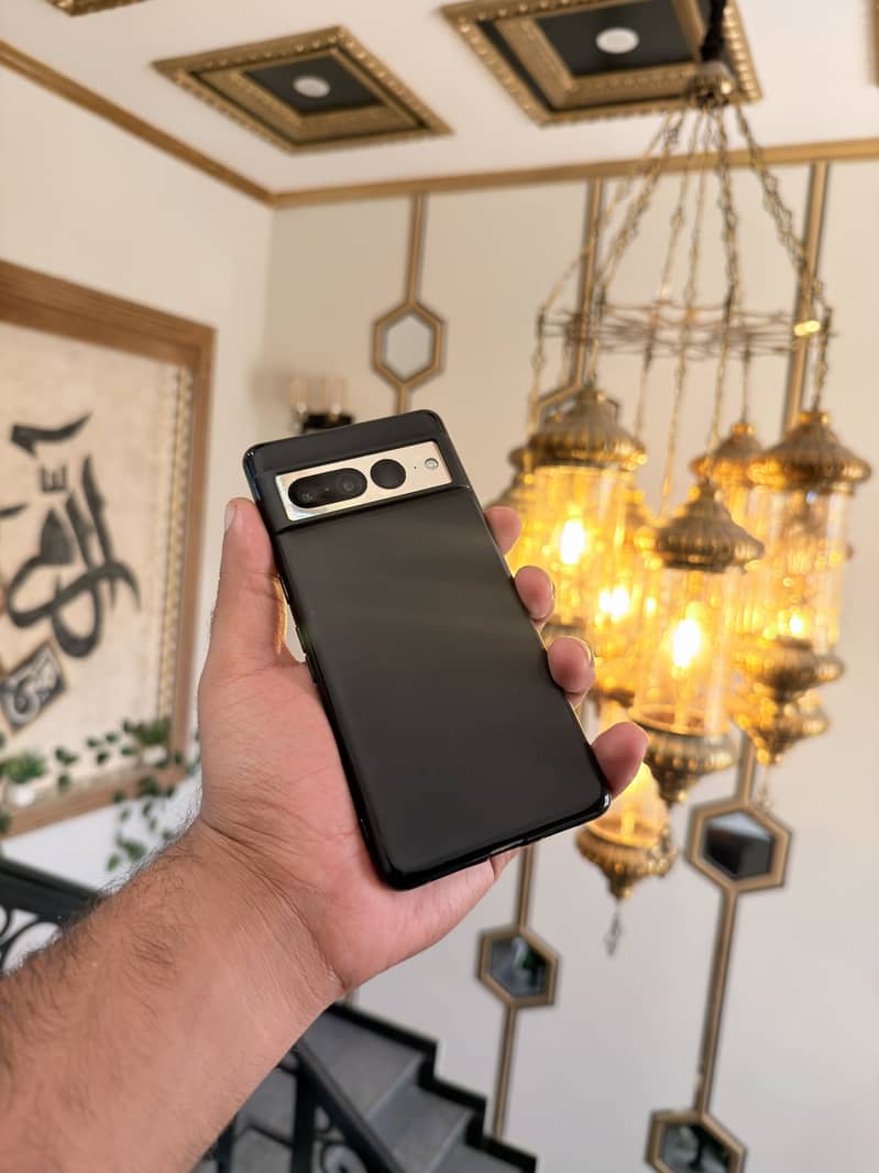 Google Pixel 7 Pro 8