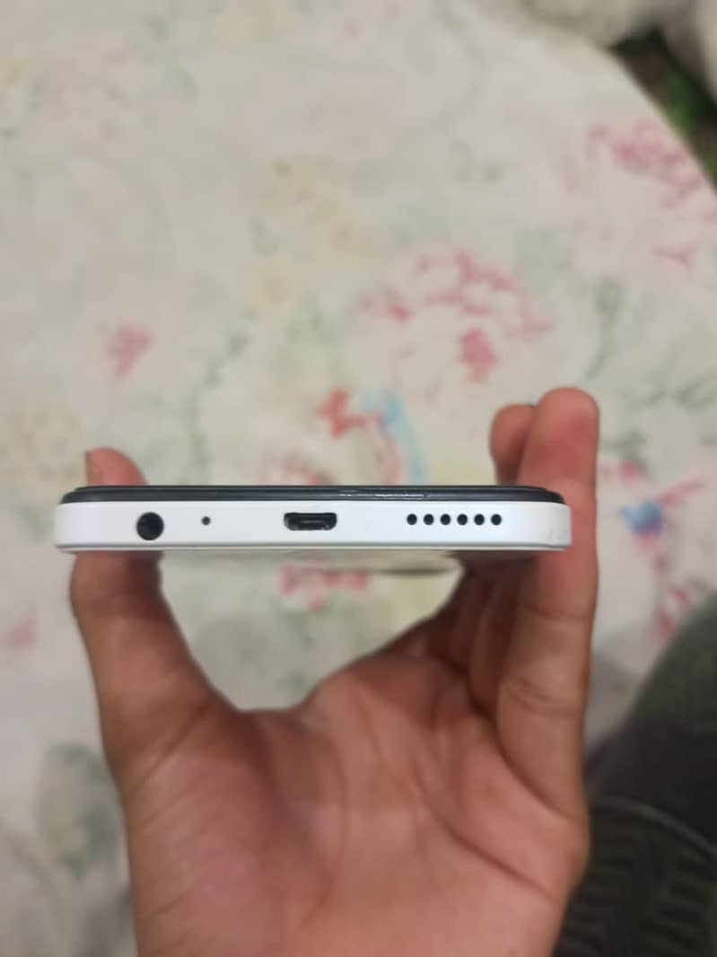 Infinix Smart 7 3