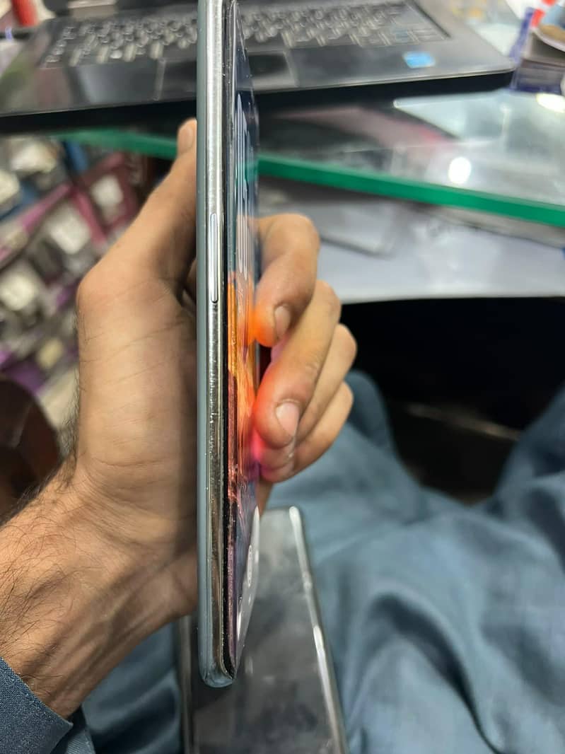 One Plus 11R 4