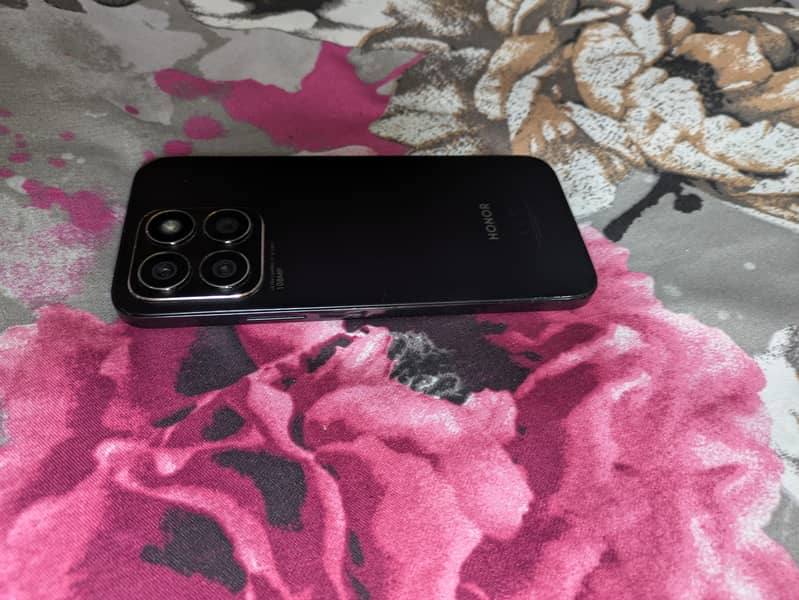 Honor x8b 1