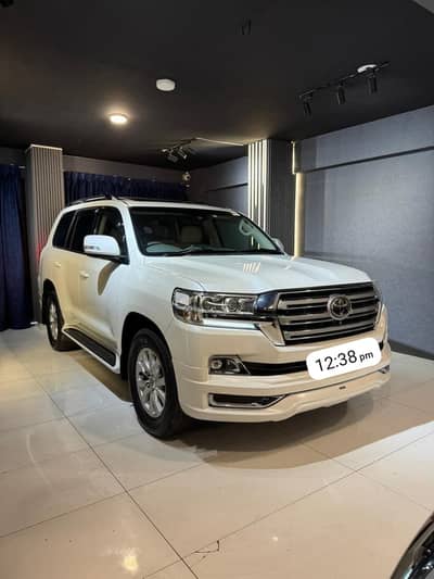 Toyota land cruiser zx 2016 model , register 2022