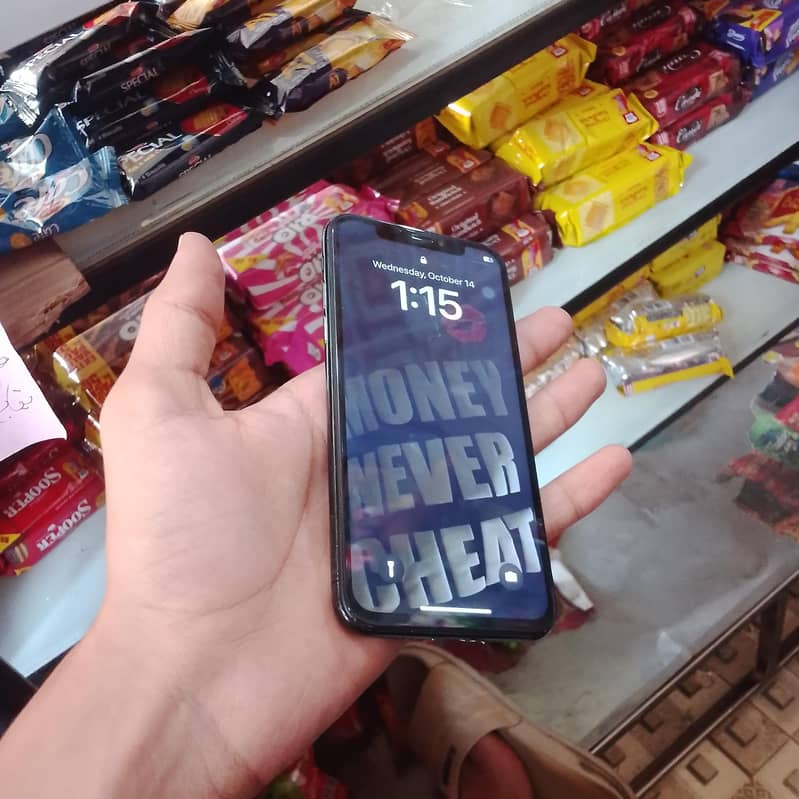 Apple iPhone X 1