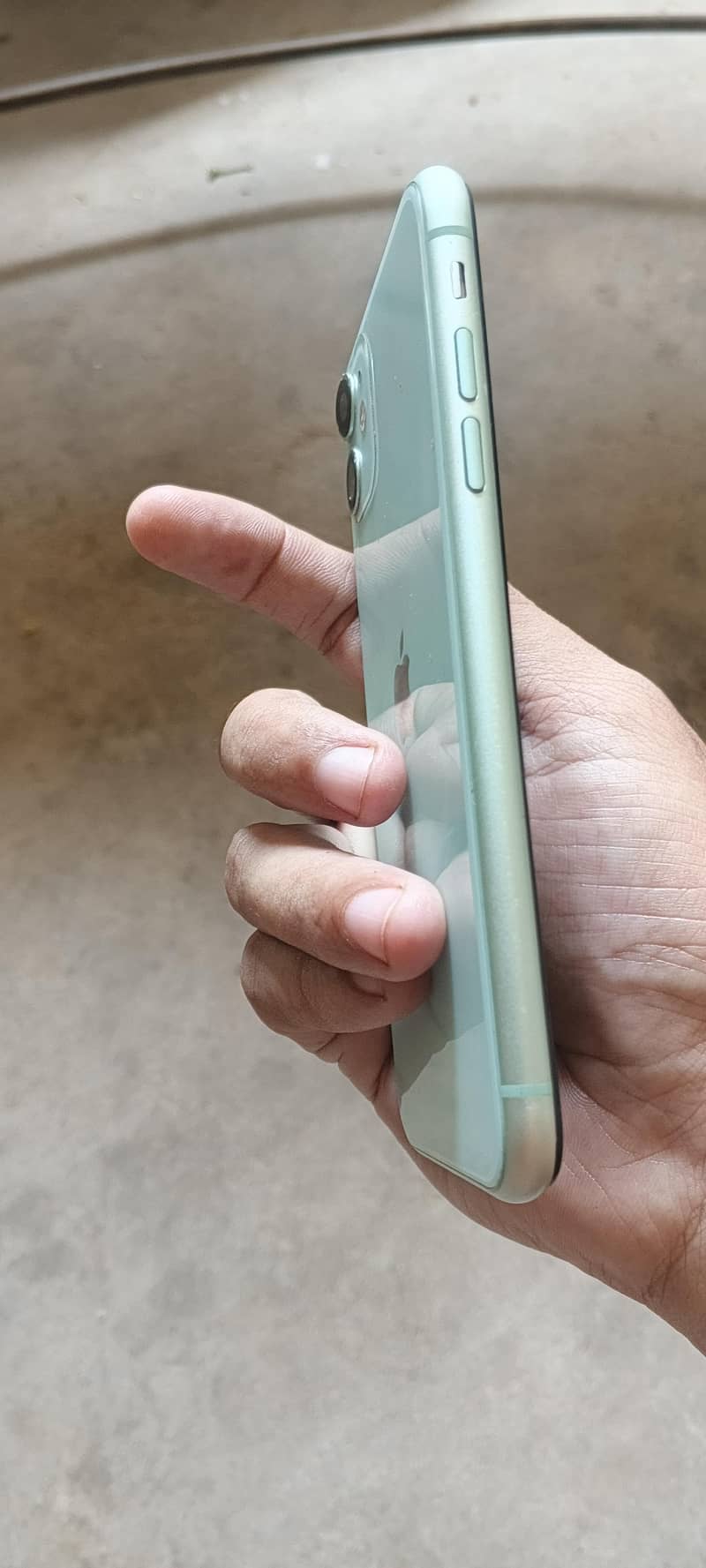 Apple iPhone 11 2