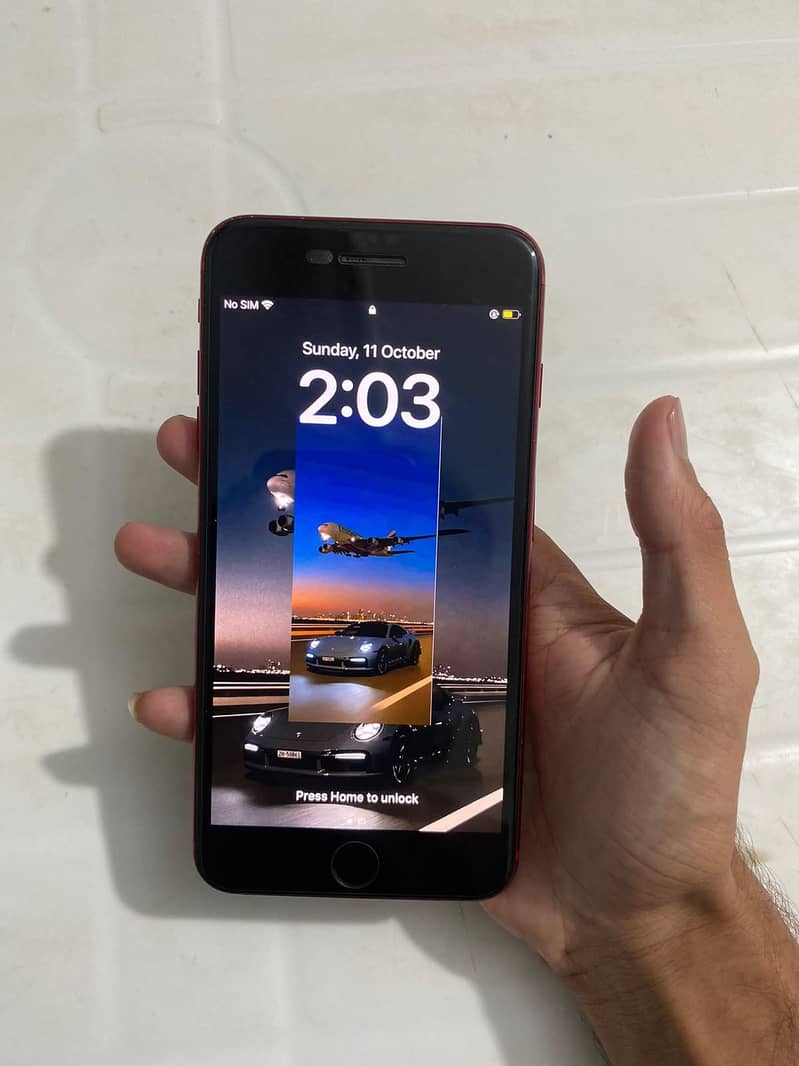 Apple iPhone 8 Plus 1