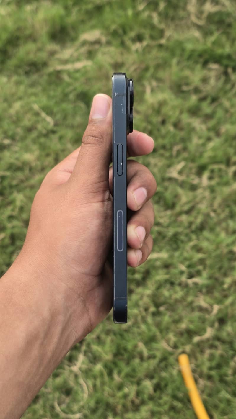 Apple iPhone 14 1