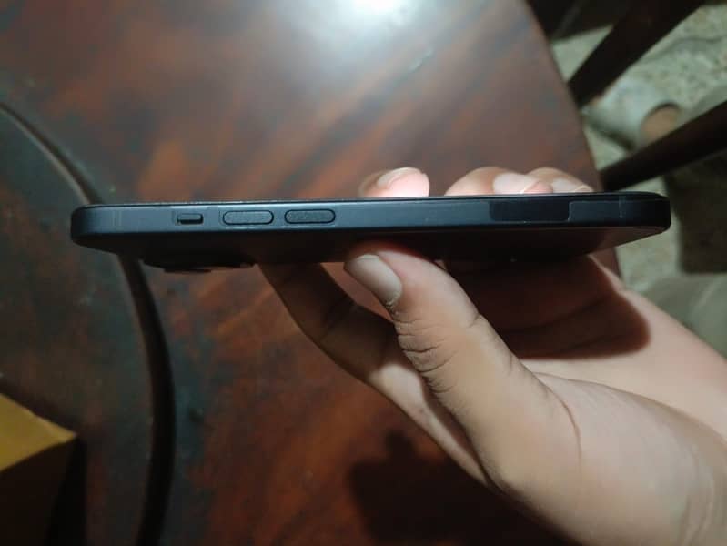 Apple iPhone 15 5