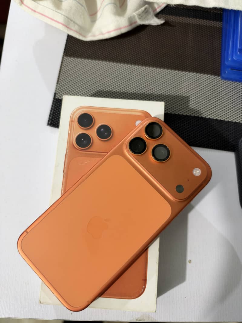 Apple iPhone 17 Pro Max 0