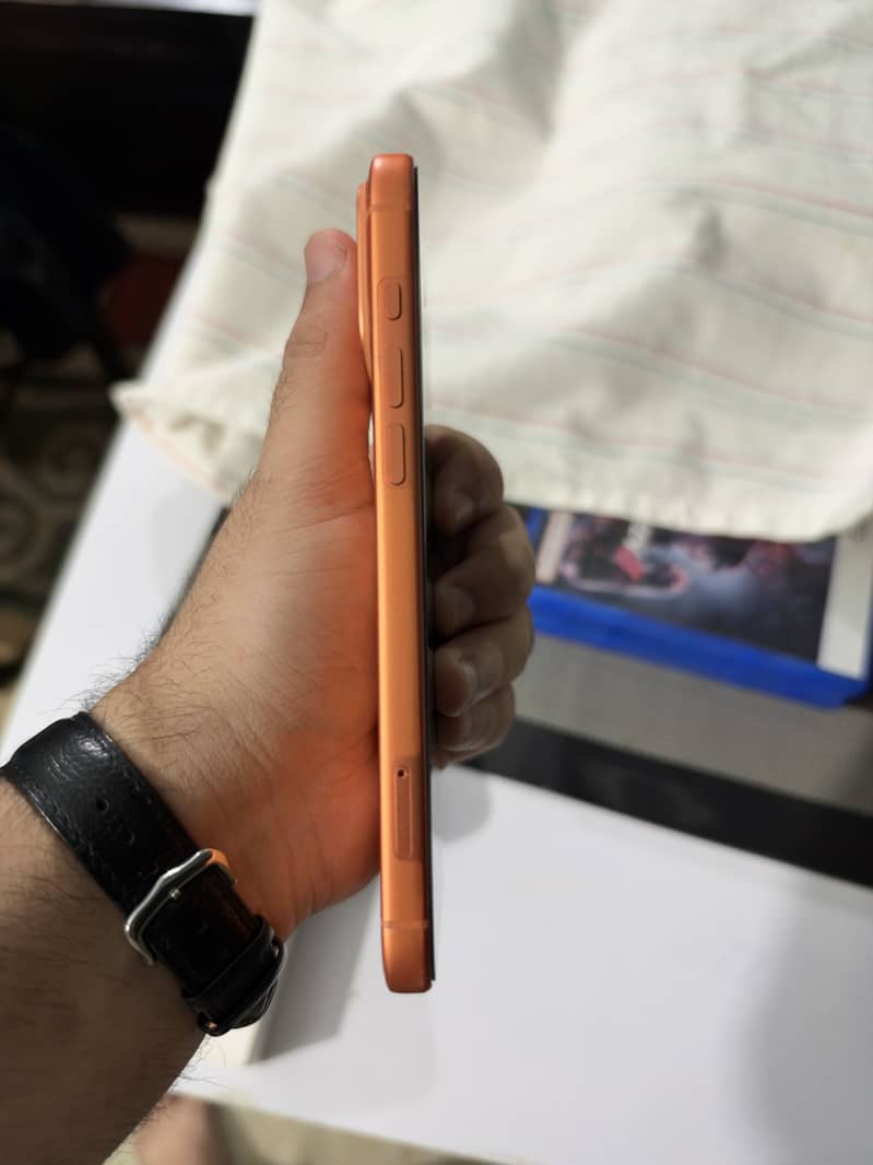Apple iPhone 17 Pro Max 3