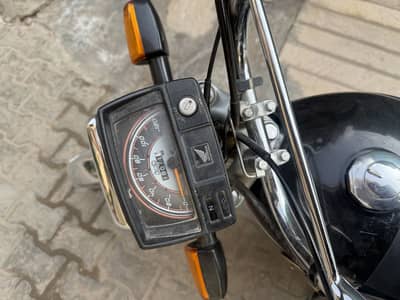 Cd 70 black color for sell
