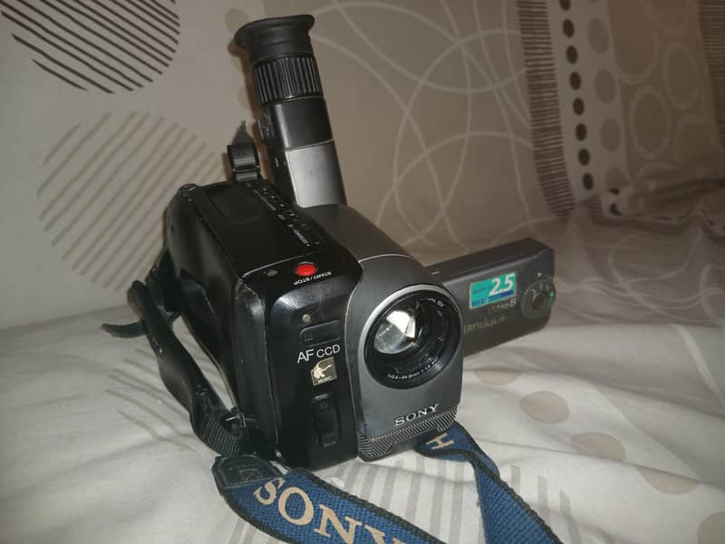 Sony handycam 1
