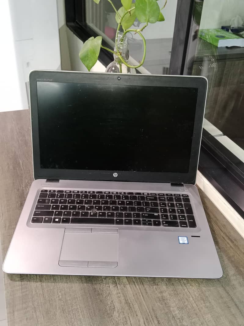 HP Laptop 6