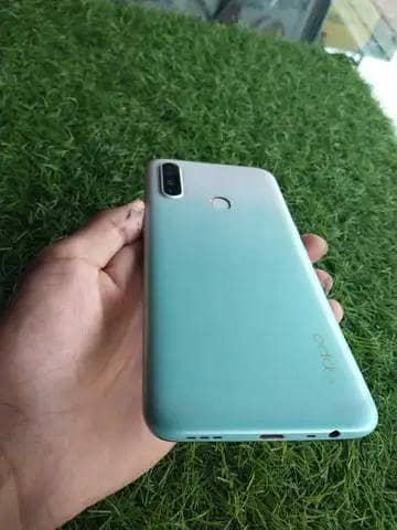 OPPO A31 0
