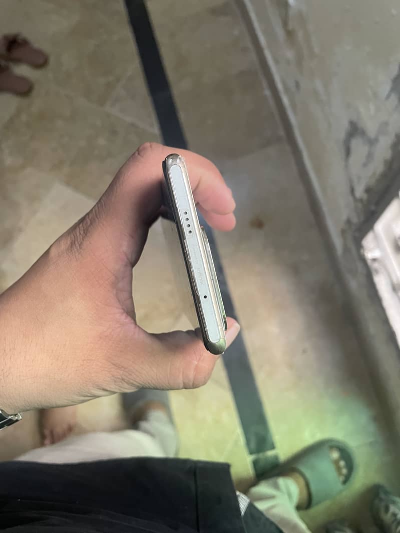 Infinix Zero 30 8/256 2