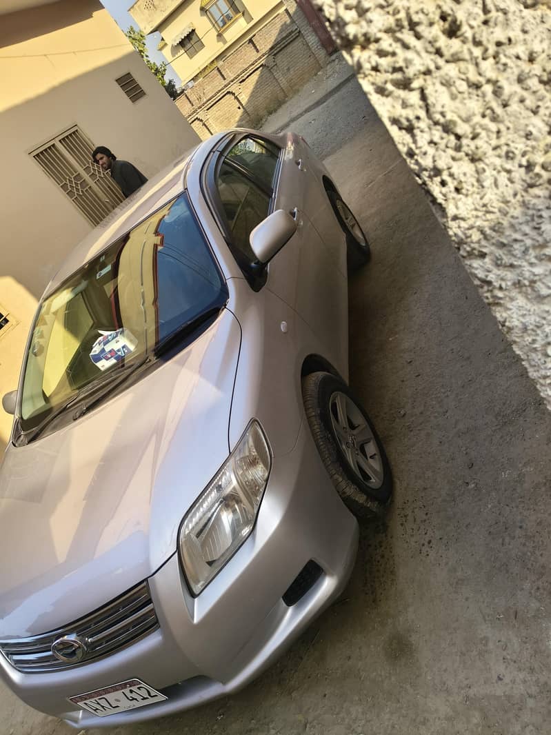 Toyota Corolla Axio 2012 2