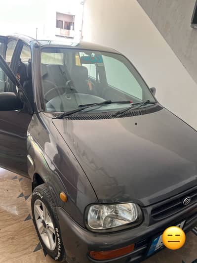 Daihatsu Cuore 2011