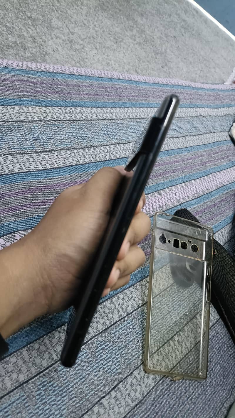 Google Pixel 6 Pro 2