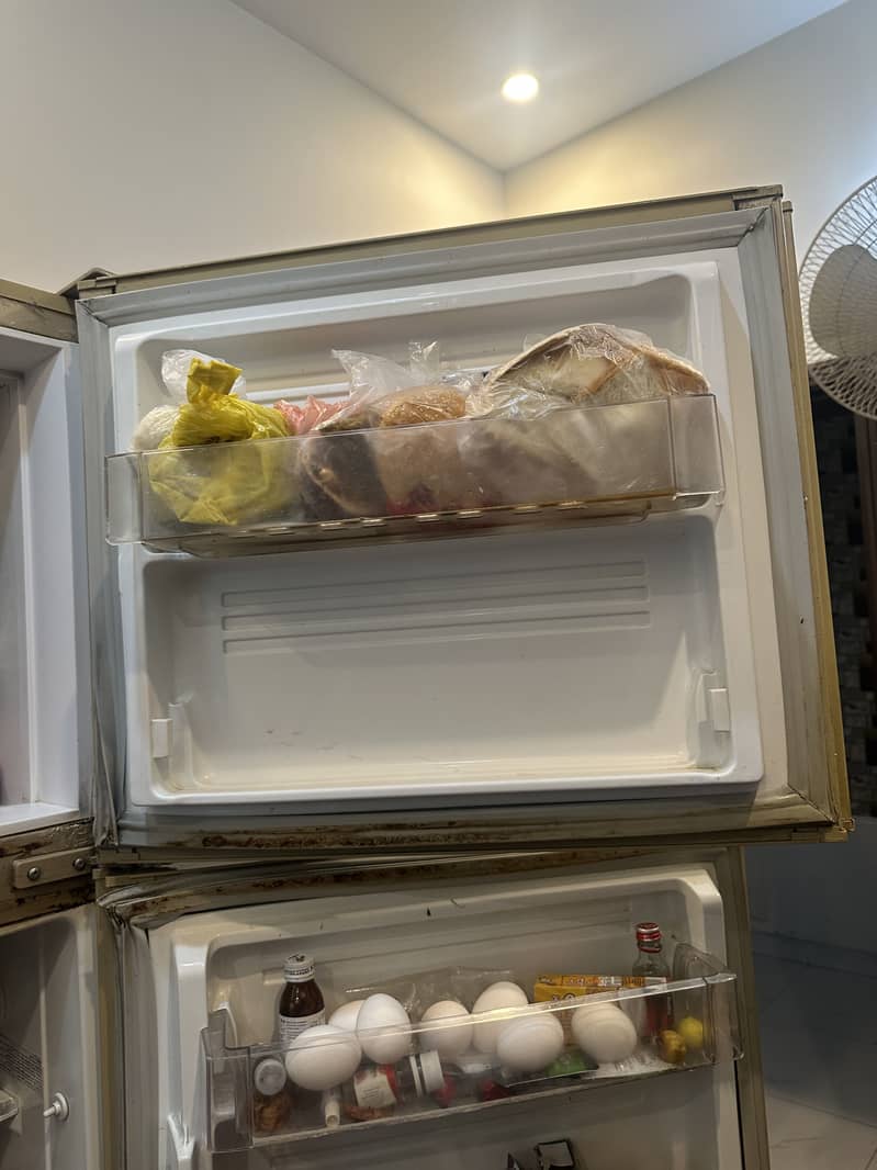 Refrigerator 1
