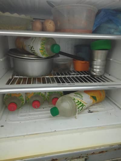 Dawlalce fridge