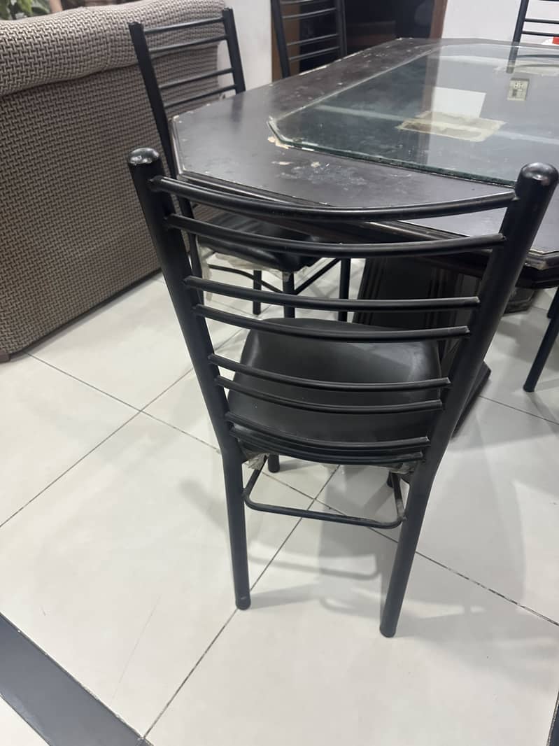 Dining table 3
