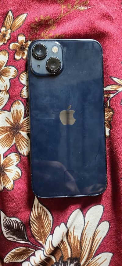 Apple iPhone 13