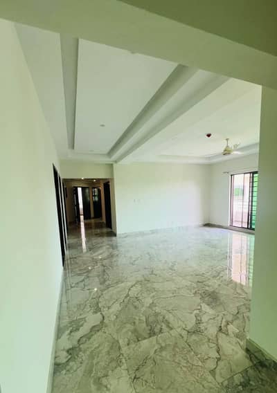 Askari 10 Sector S Flat For Rent | 11 Marla | 4 Bed