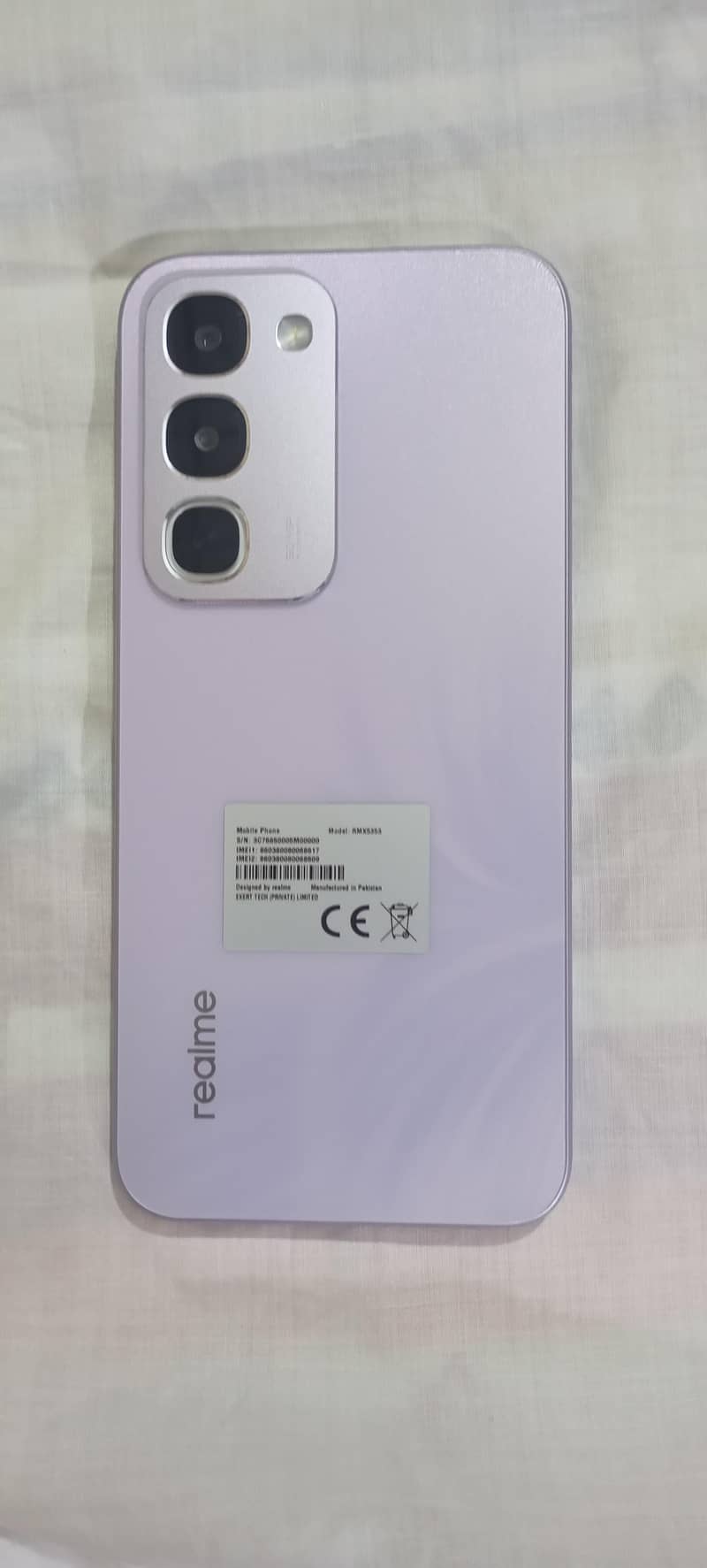 Realme C 100 0