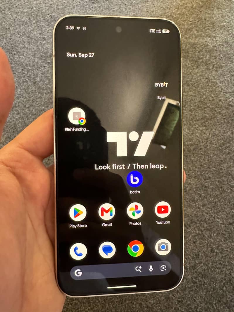 Google Pixel 9 Pro XL 10