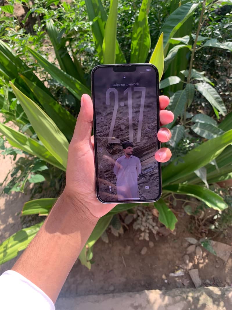 Apple iPhone 13 Pro Max jv 2