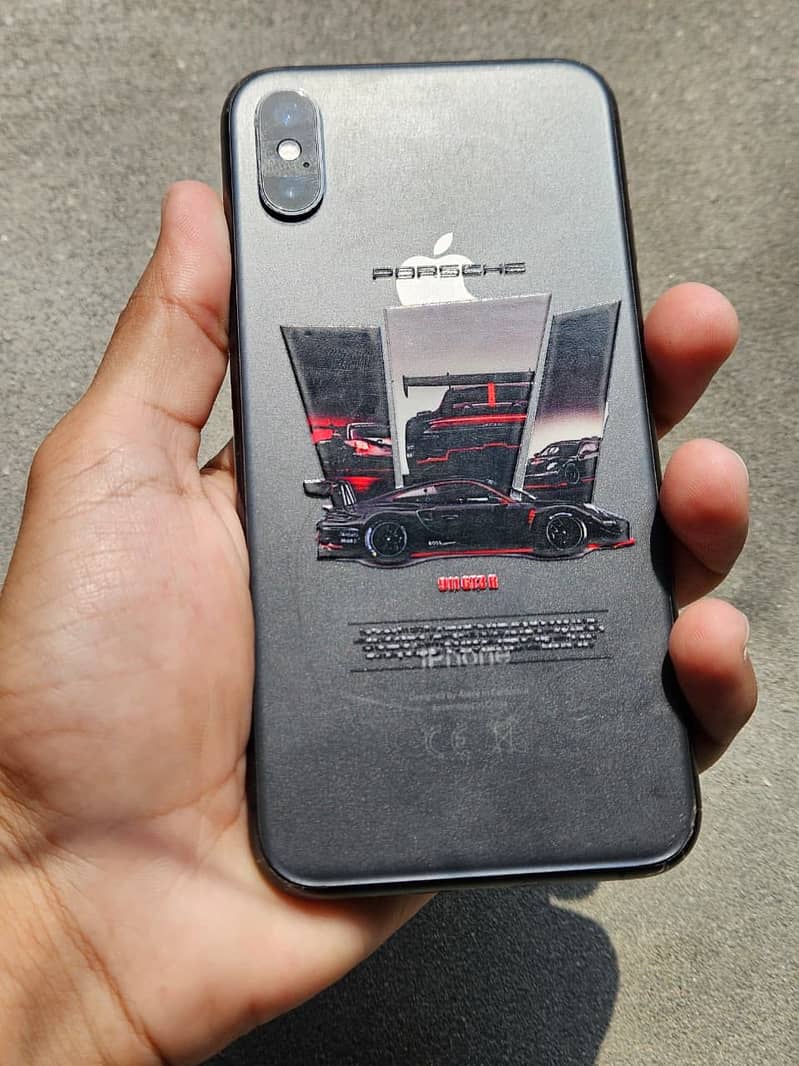 Apple iPhone XS 0