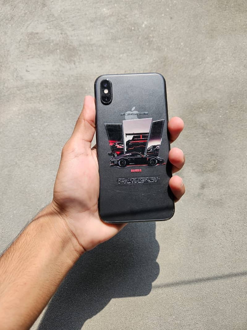 Apple iPhone XS 5