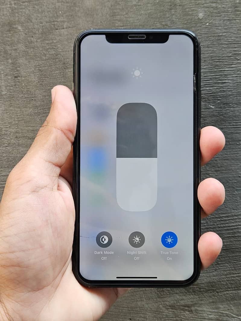Apple iPhone XS 7