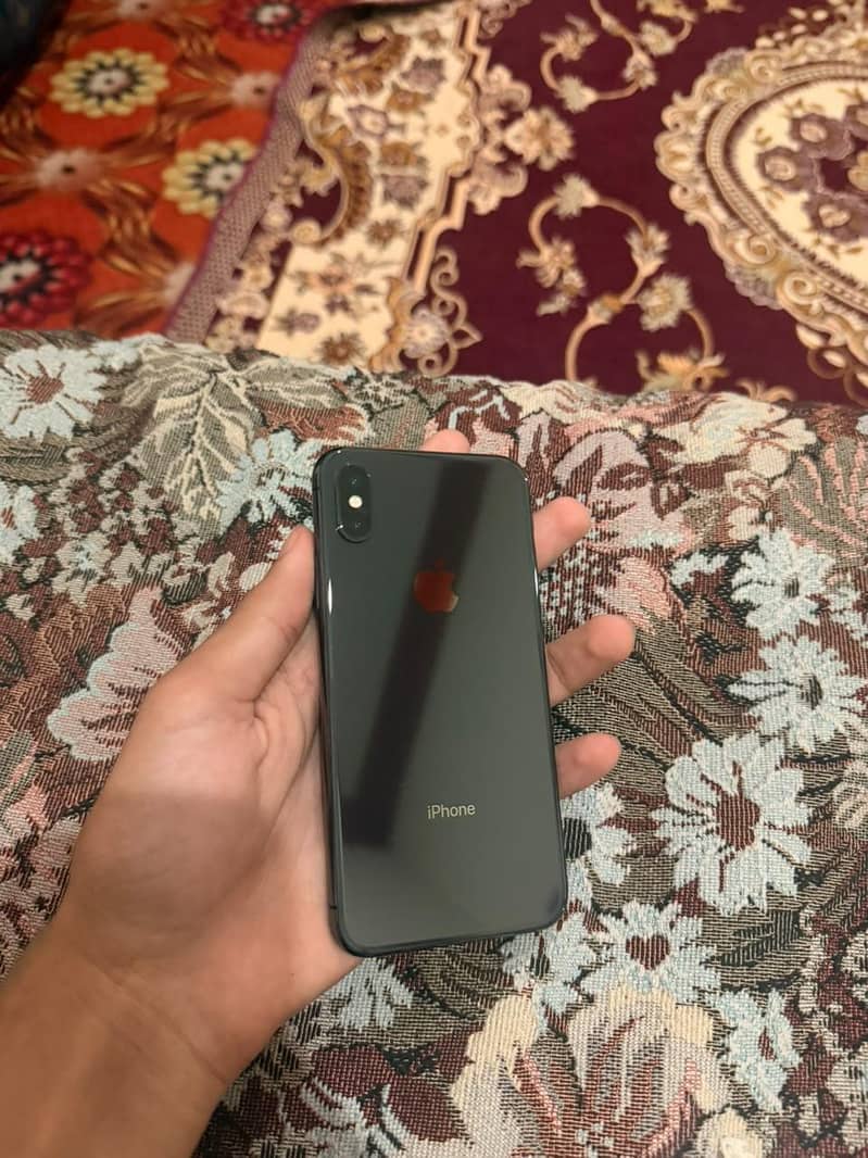 Apple iPhone X 1