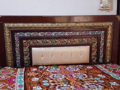 used wooden double bed for sale in vehari_ good condition