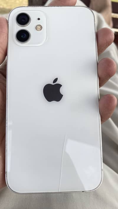 Apple iPhone 12