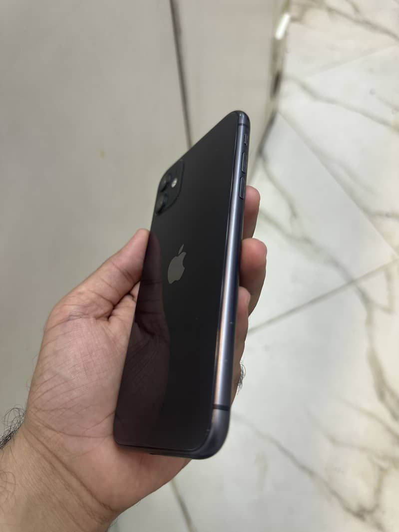Apple iPhone 11 2