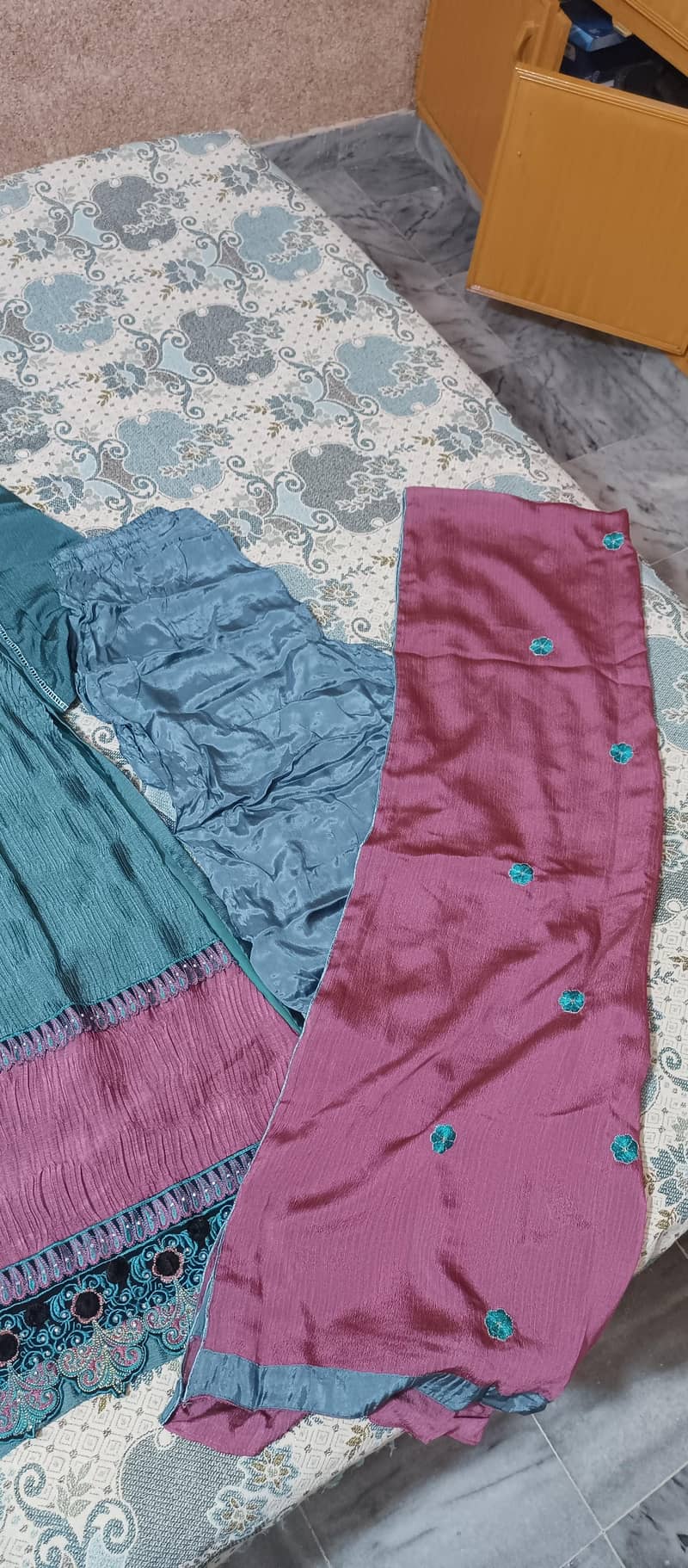 Fancy function Clothes for Ladies. 9