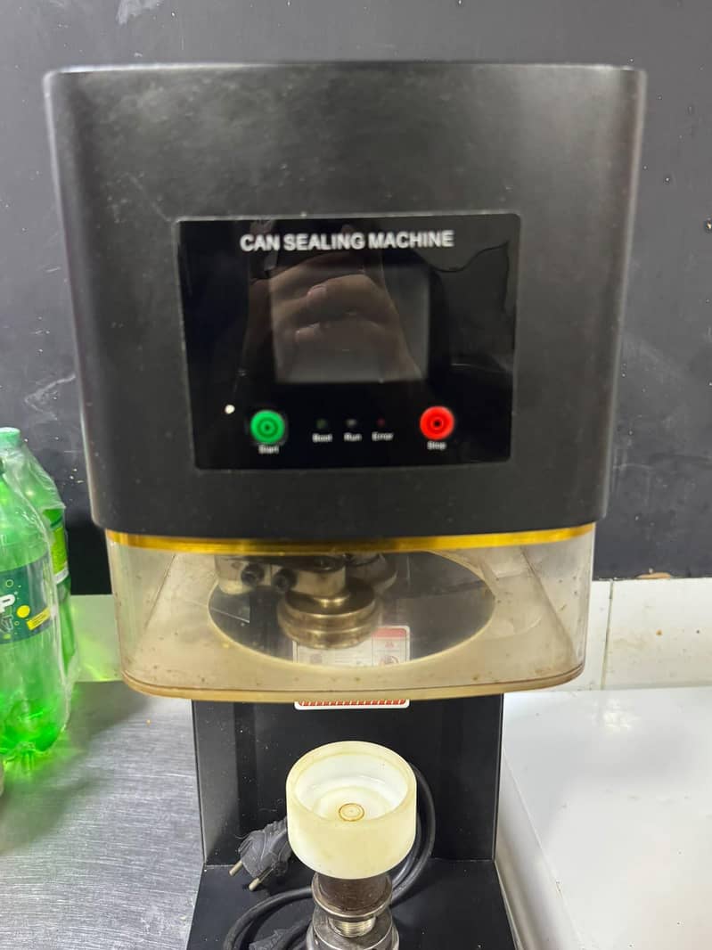 Can Sealing Machine 4