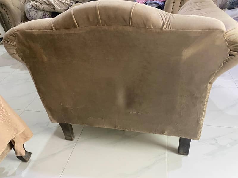 Sofa Set For SELL 5